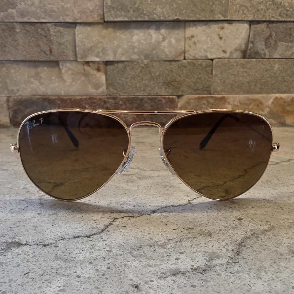 Ray Ban Aviators - Picture 1 of 6